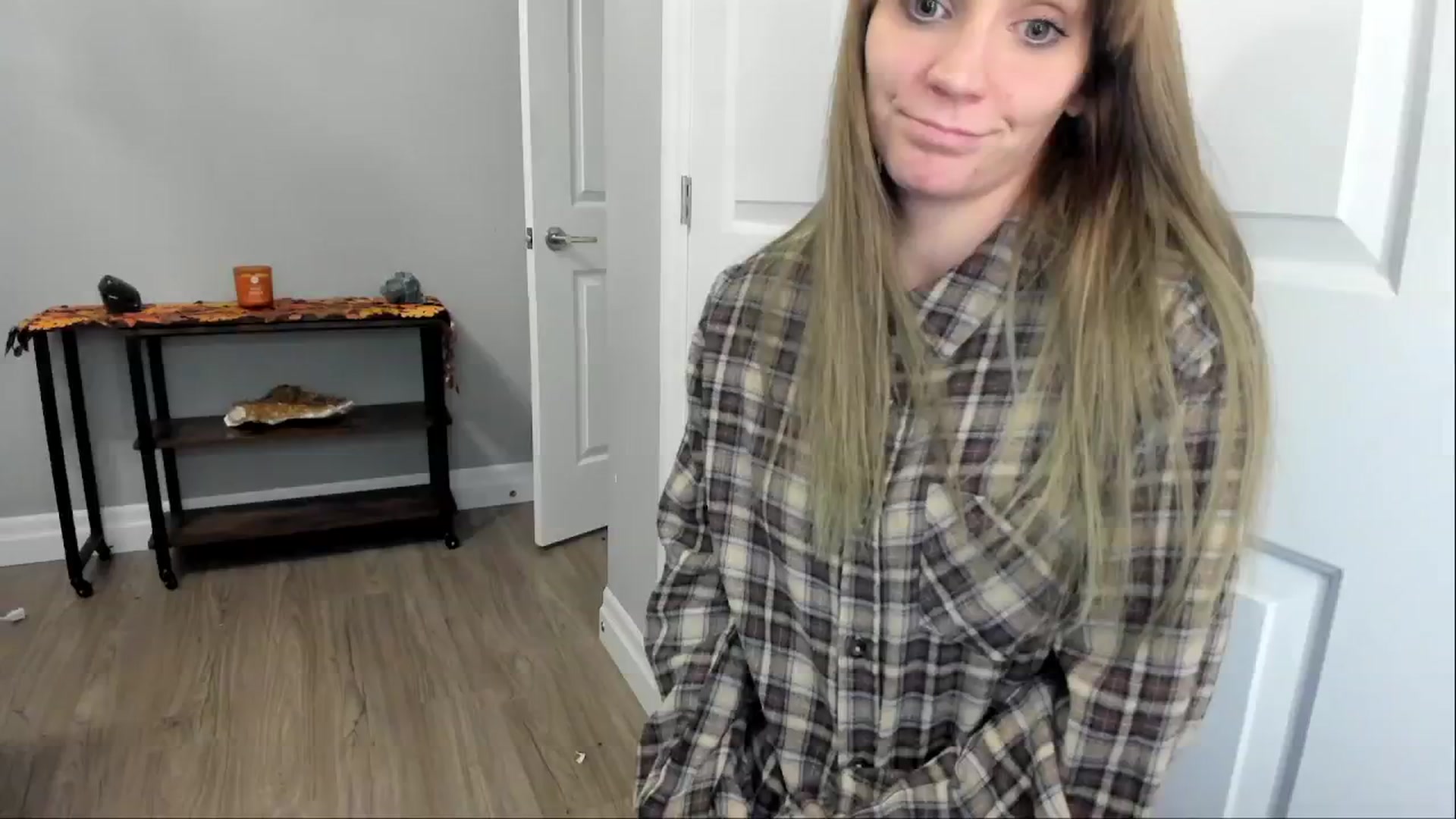 Gallery image thumbnail from Laurel's myfreecams stream on, 10/28/2024, 07:51 image 12 of 20