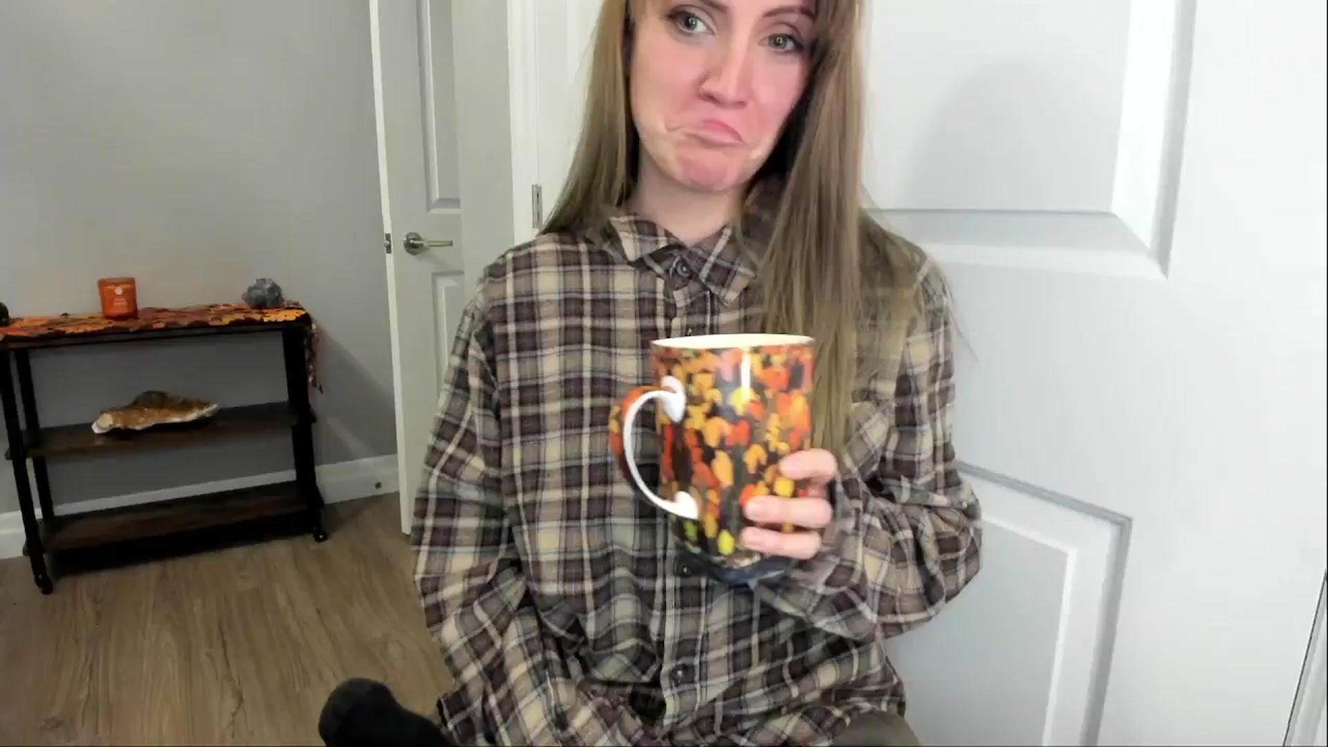 Gallery image thumbnail from Laurel's myfreecams stream on, 10/28/2024, 07:51 image 3 of 20