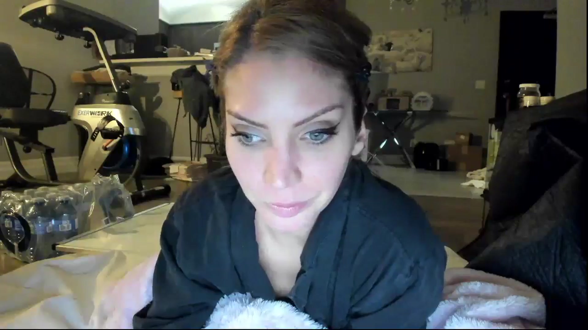 Gallery image thumbnail from Laurel's myfreecams stream on, 11/02/2024, 06:51 image 18 of 20