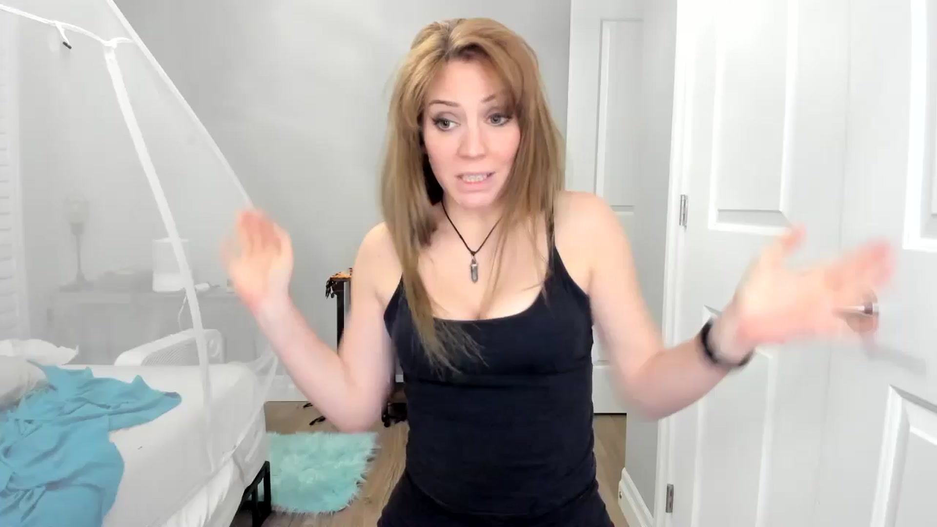 Gallery image thumbnail from Laurel's myfreecams stream on, 11/10/2024, 06:30 image 7 of 20