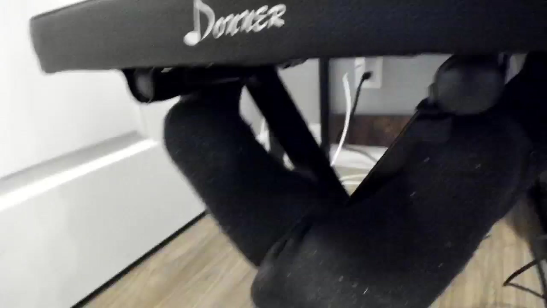 Gallery image thumbnail from Laurel's myfreecams stream on, 11/30/2024, 05:48 image 17 of 20