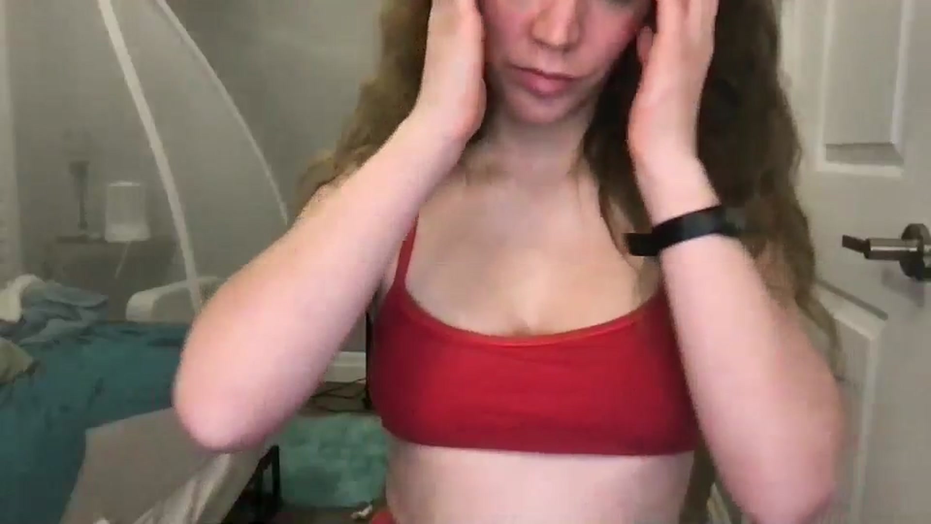 Gallery image thumbnail from Laurel's myfreecams stream on, 12/05/2024, 11:33 image 2 of 20