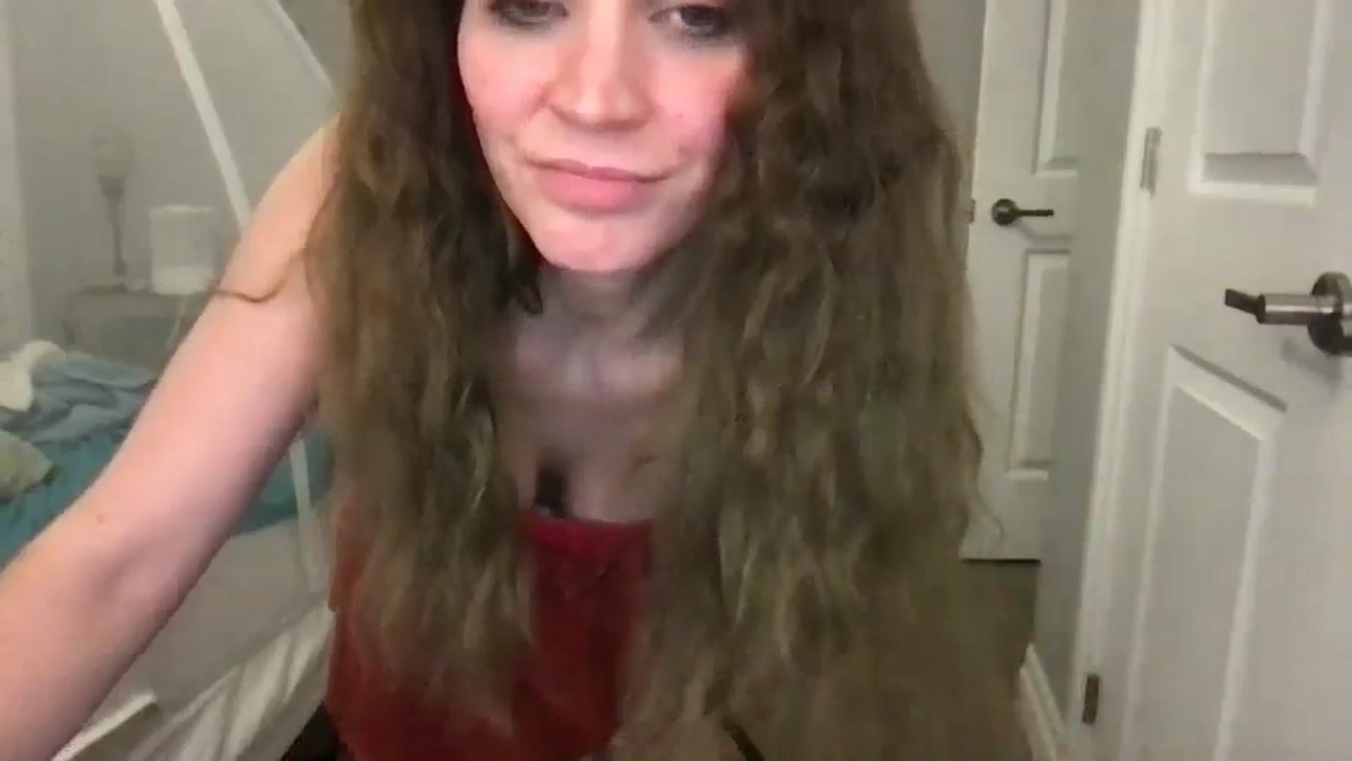 Gallery image thumbnail from Laurel's myfreecams stream on, 12/05/2024, 11:33 image 11 of 20
