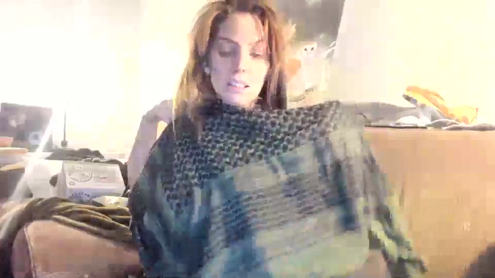 Gallery image thumbnail from Laurel's myfreecams stream on, 12/21/2024, 09:40 image 10 of 20