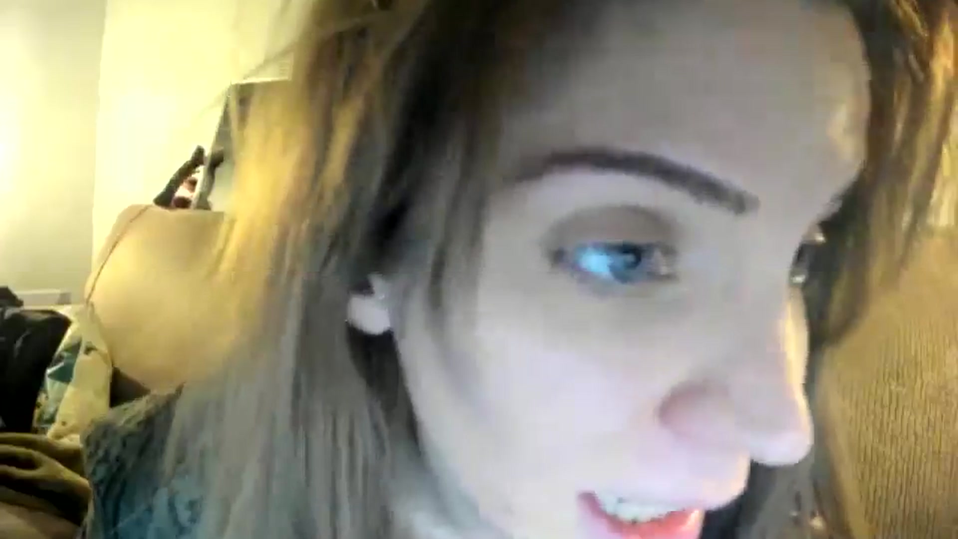 Gallery image thumbnail from Laurel's myfreecams stream on, 12/21/2024, 09:40 image 15 of 20