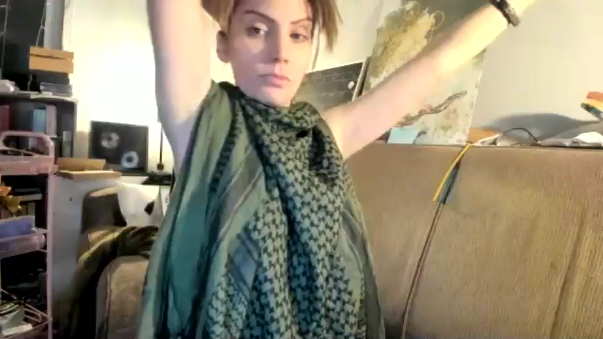 Gallery image thumbnail from Laurel's myfreecams stream on, 12/21/2024, 09:40 image 8 of 20