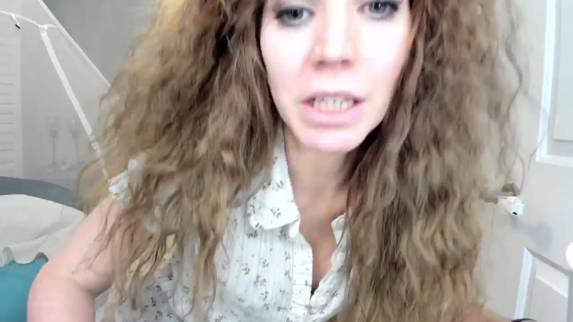 Gallery image thumbnail from Laurel's myfreecams stream on, 01/03/2025, 09:26 image 15 of 20