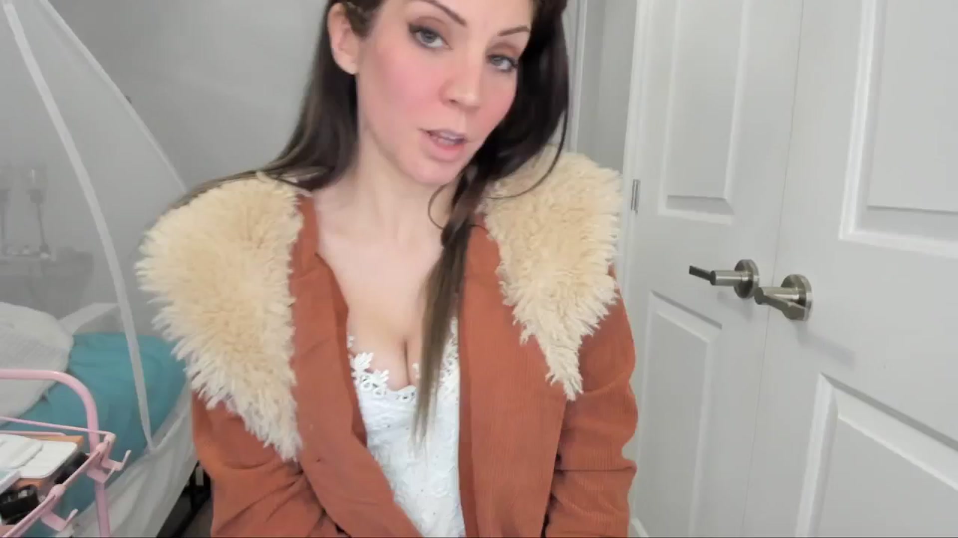 Gallery image thumbnail from Laurel's myfreecams stream on, 01/26/2025, 06:14 image 1 of 20