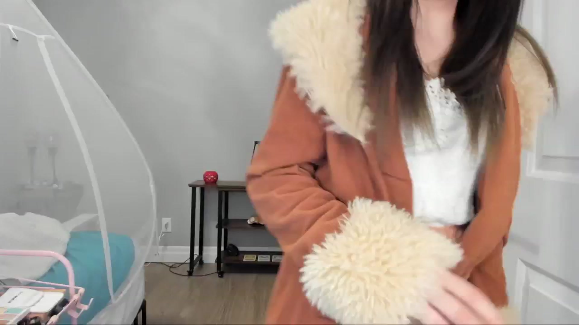 Gallery image thumbnail from Laurel's myfreecams stream on, 01/26/2025, 09:12 image 6 of 20