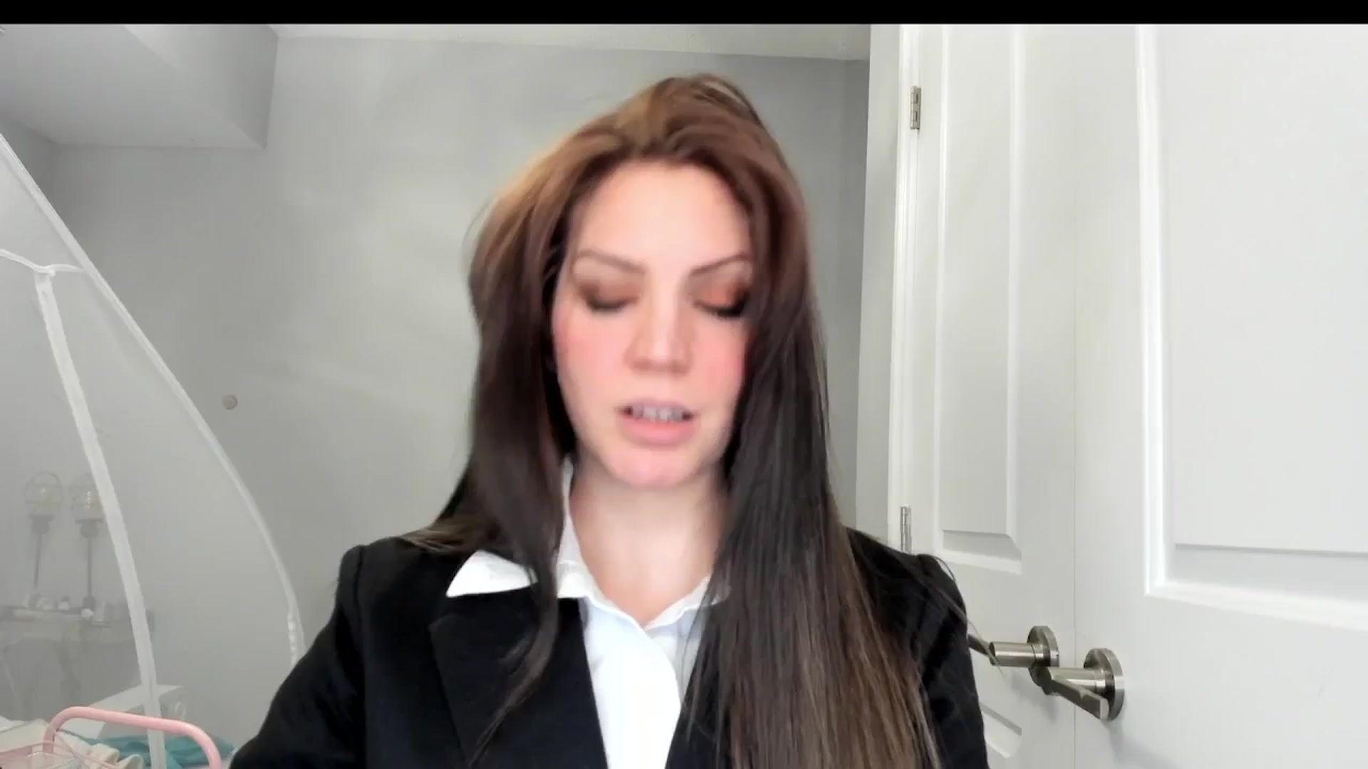 Gallery image thumbnail from Laurel's myfreecams stream on, 01/31/2025, 08:34 image 5 of 20