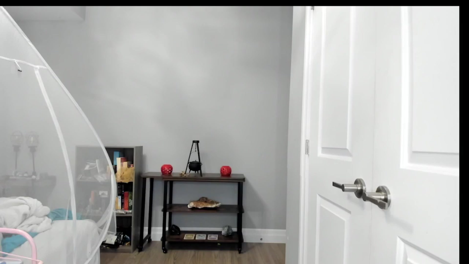 Gallery image thumbnail from Laurel's myfreecams stream on, 02/01/2025, 08:57 image 2 of 20