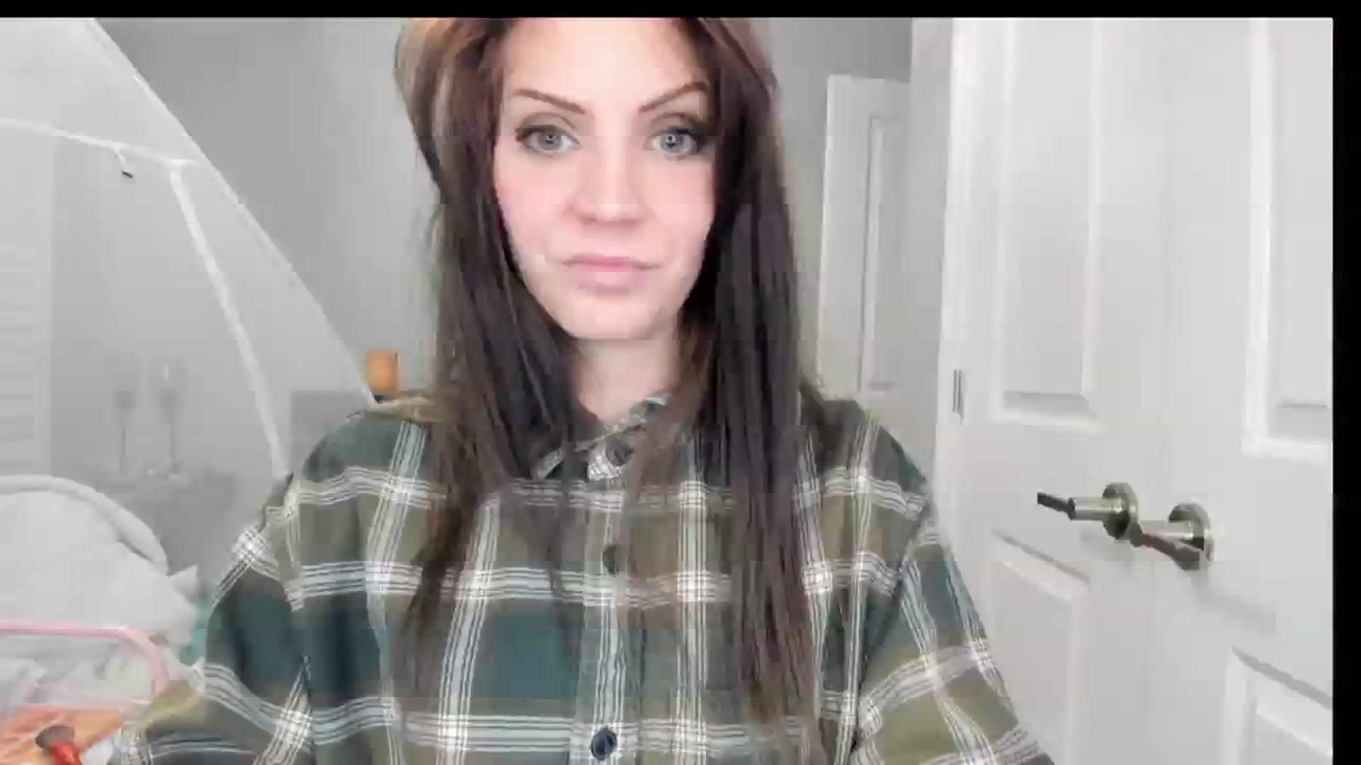 Gallery image thumbnail from Laurel's myfreecams stream on, 02/03/2025, 09:30 image 2 of 20