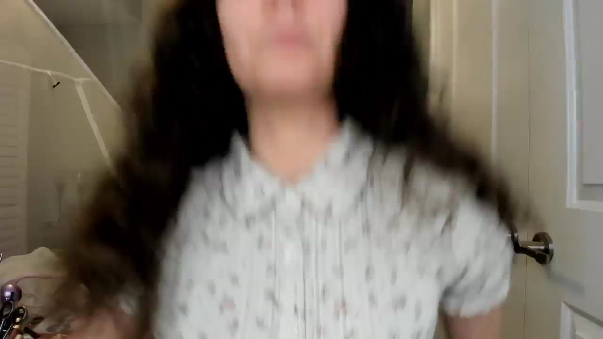 Gallery image thumbnail from Laurel's myfreecams stream on, 02/07/2025, 05:34 image 11 of 20