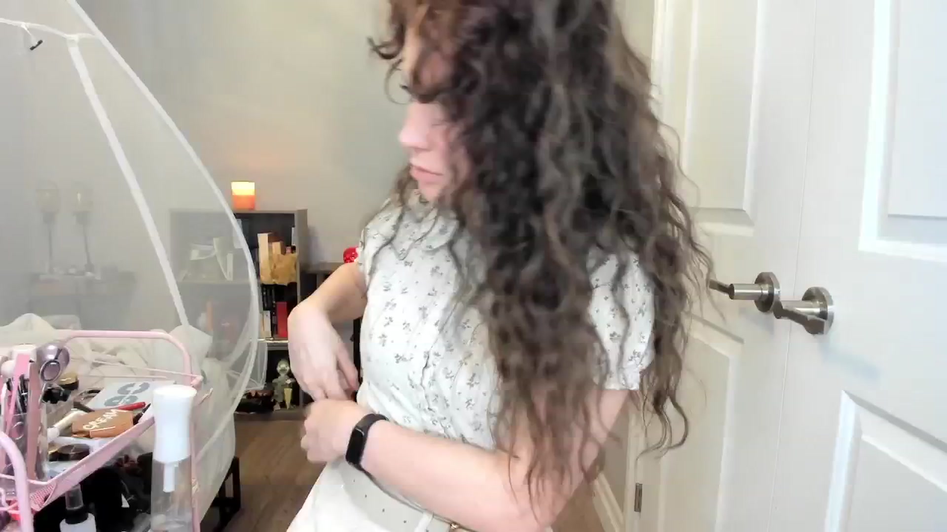 Gallery image thumbnail from Laurel's myfreecams stream on, 02/07/2025, 07:28 image 5 of 20