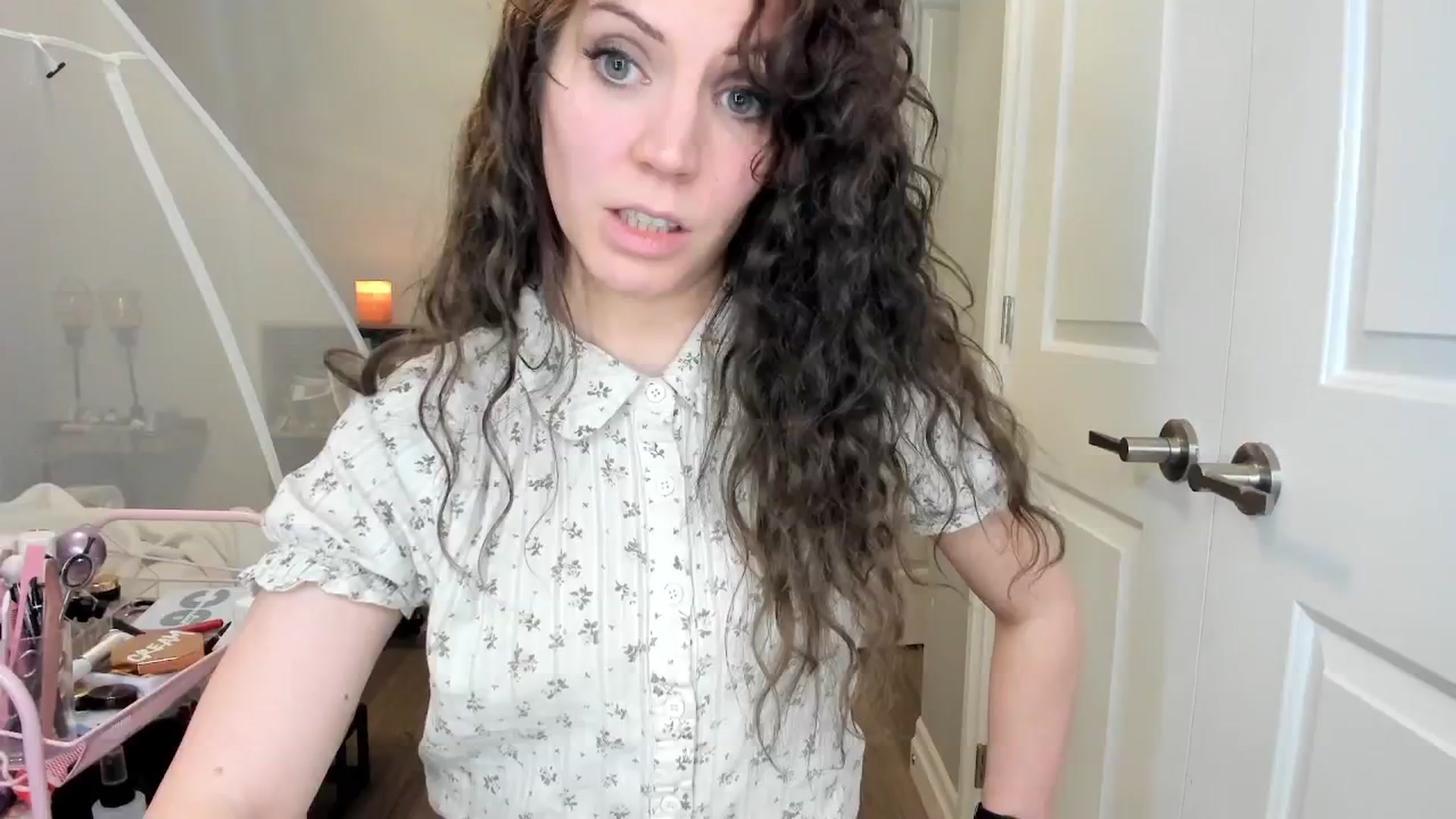 Gallery image thumbnail from Laurel's myfreecams stream on, 02/07/2025, 07:28 image 6 of 20