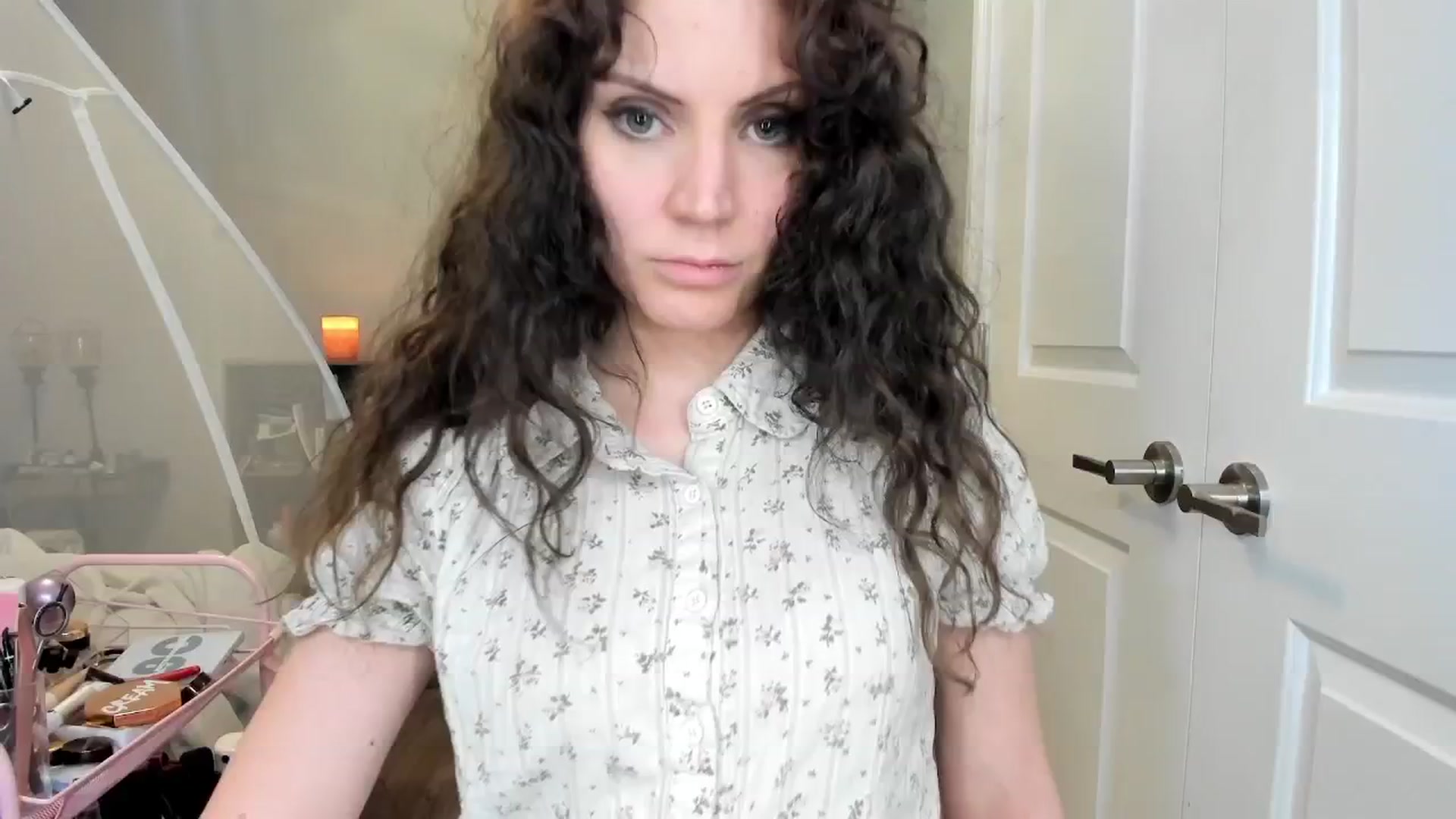 Gallery image thumbnail from Laurel's myfreecams stream on, 02/07/2025, 08:39 image 10 of 20
