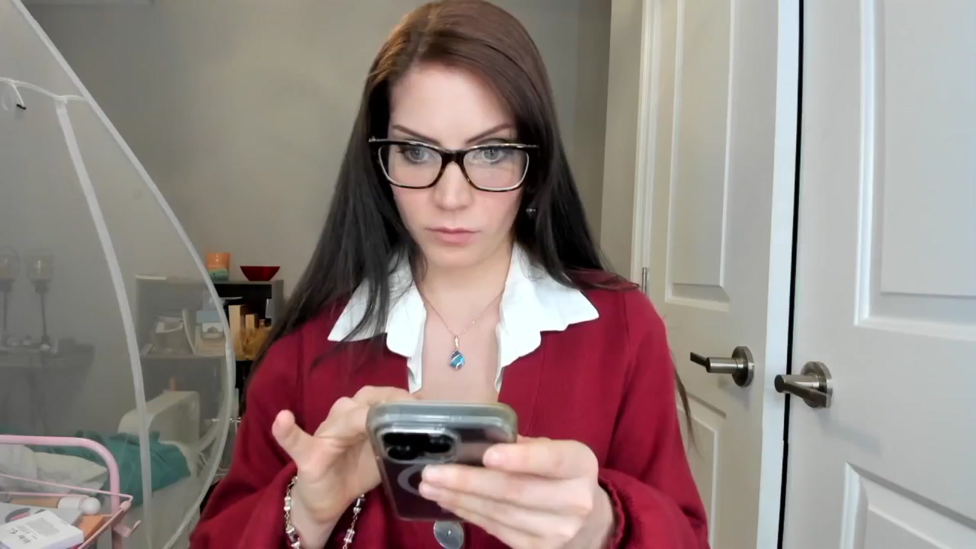 Gallery image thumbnail from Laurel's myfreecams stream on, 02/16/2025, 04:14 image 12 of 20