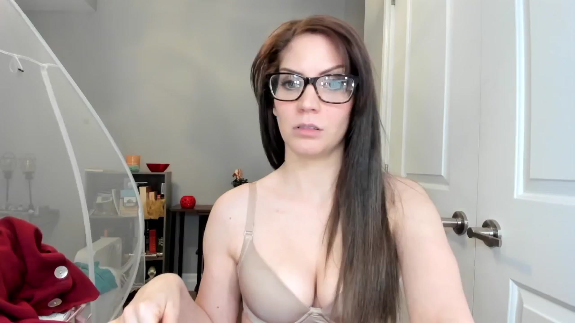 Gallery image thumbnail from Laurel's myfreecams stream on, 02/16/2025, 07:28 image 16 of 20