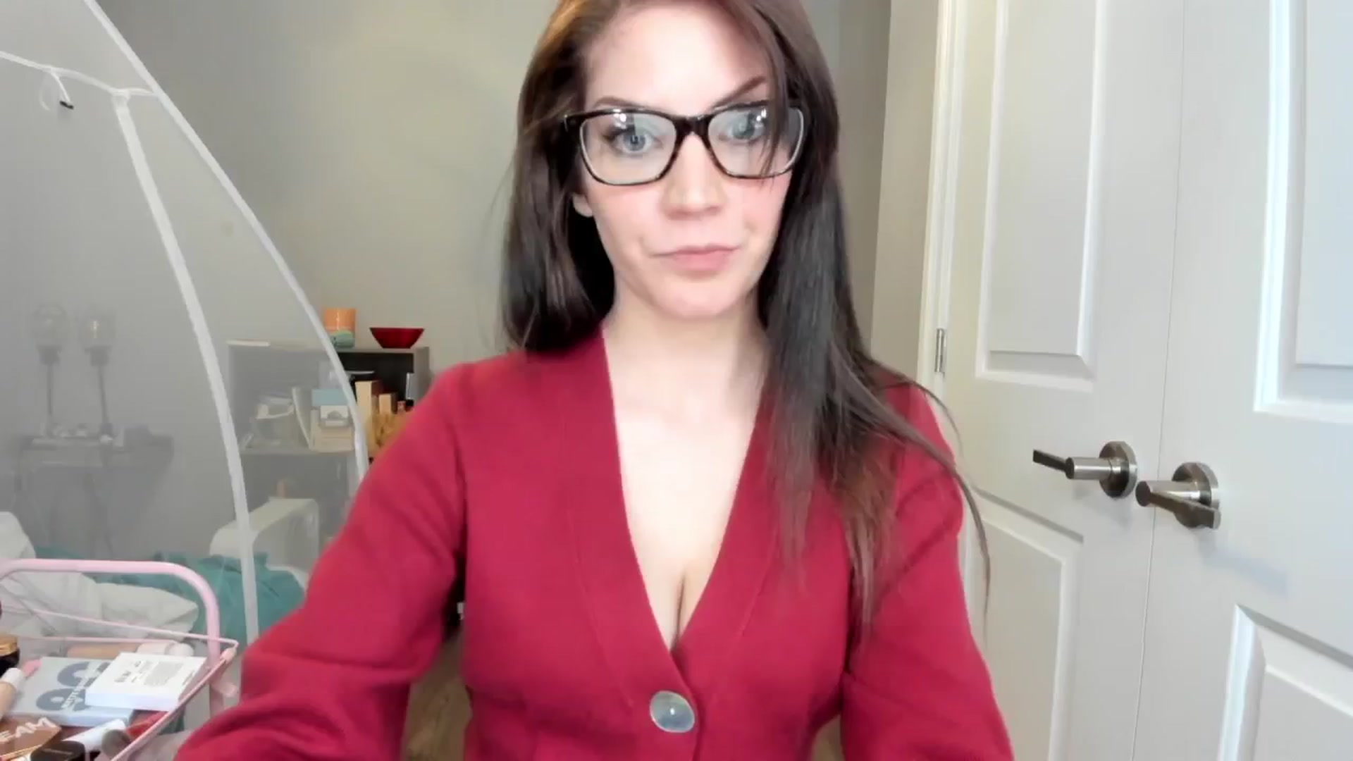 Gallery image thumbnail from Laurel's myfreecams stream on, 02/16/2025, 07:55 image 10 of 20