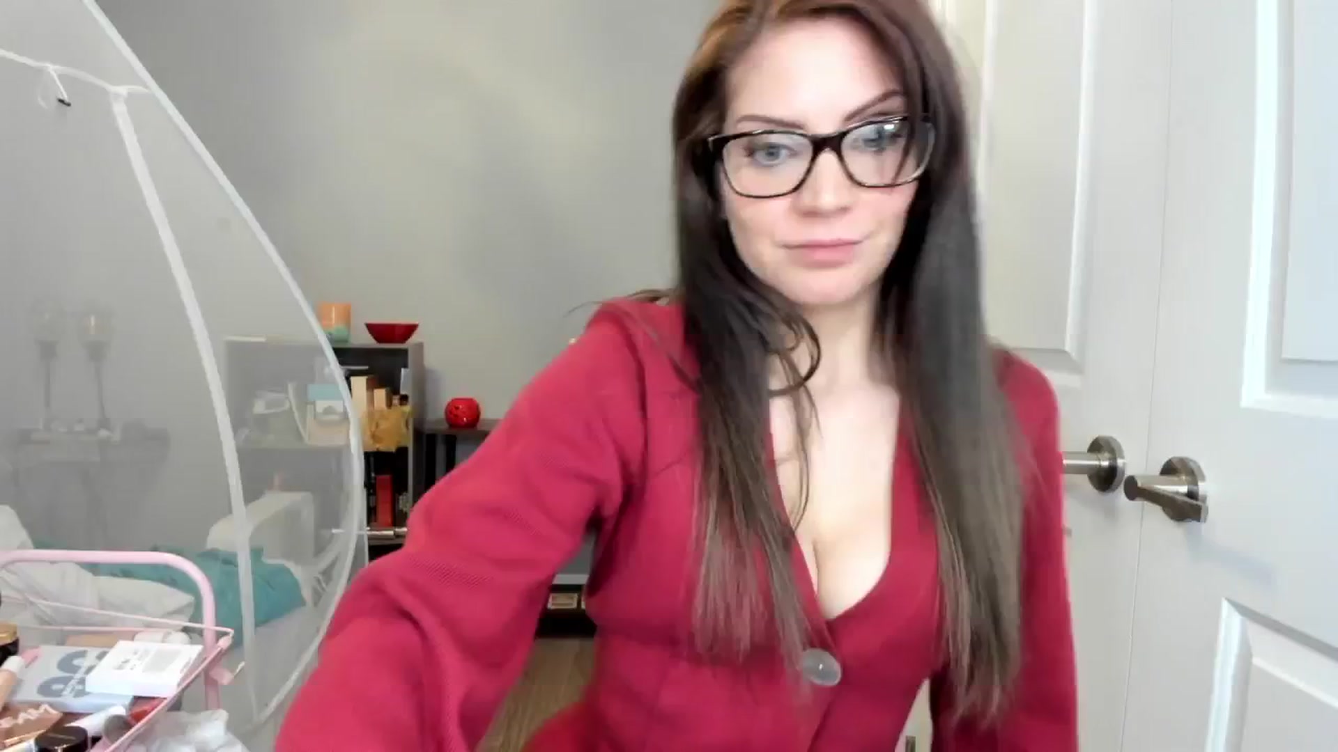 Gallery image thumbnail from Laurel's myfreecams stream on, 02/16/2025, 07:55 image 15 of 20