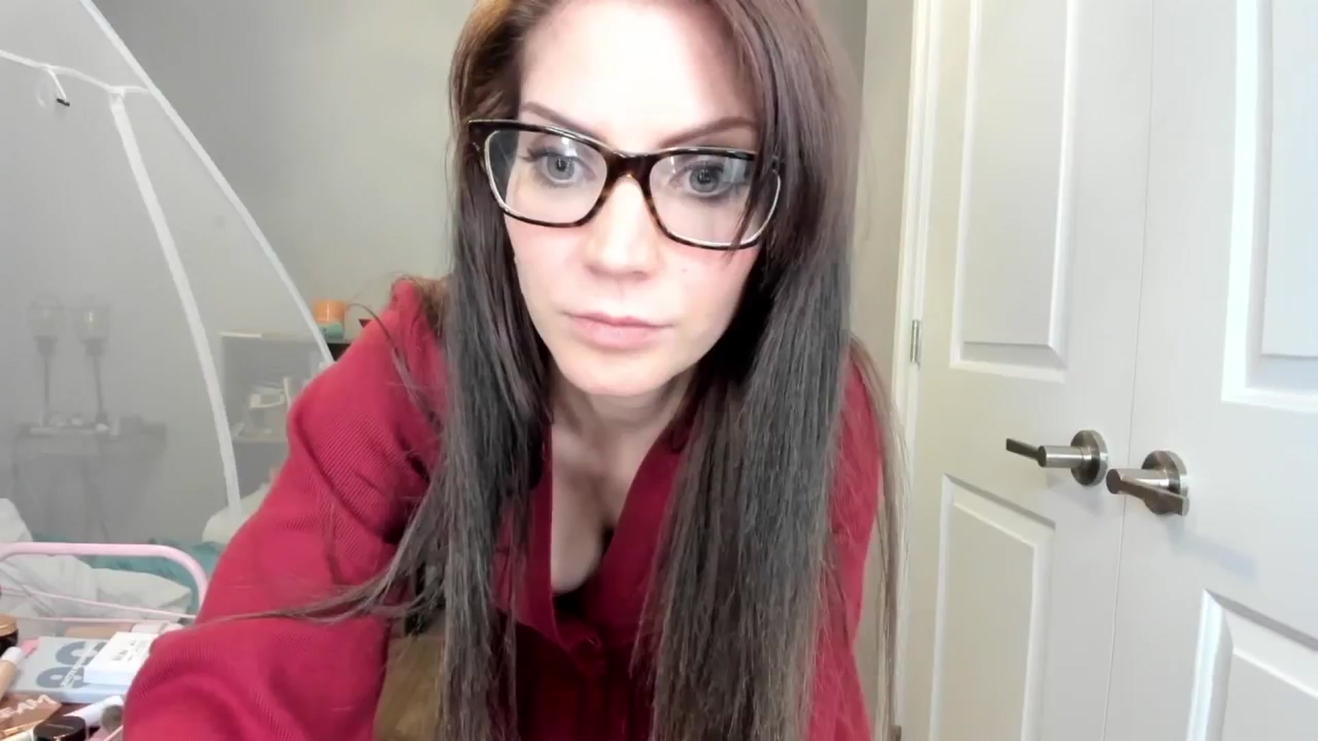 Gallery image thumbnail from Laurel's myfreecams stream on, 02/16/2025, 07:55 image 14 of 20