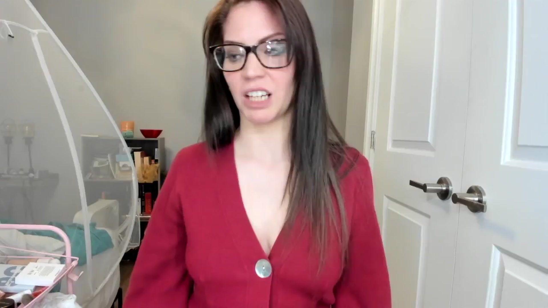 Gallery image thumbnail from Laurel's myfreecams stream on, 02/16/2025, 09:39 image 7 of 20