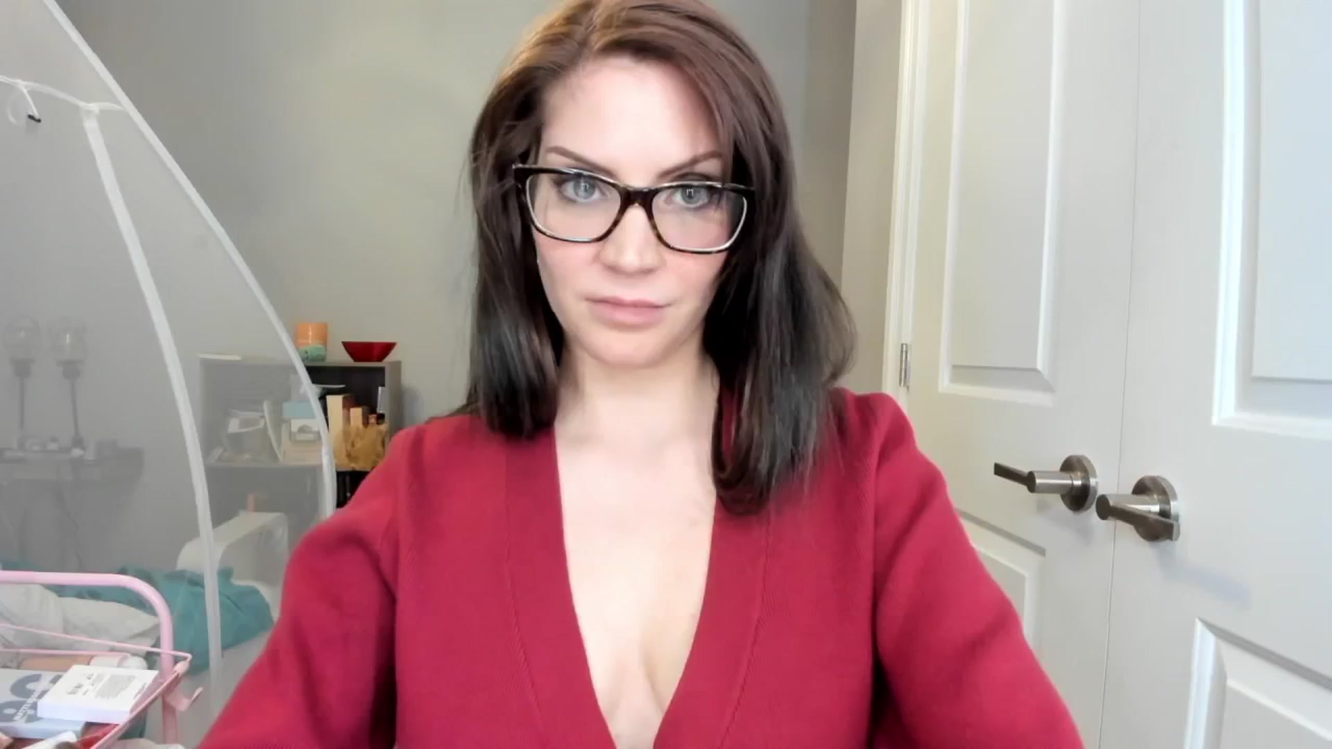 Gallery image thumbnail from Laurel's myfreecams stream on, 02/16/2025, 09:39 image 10 of 20
