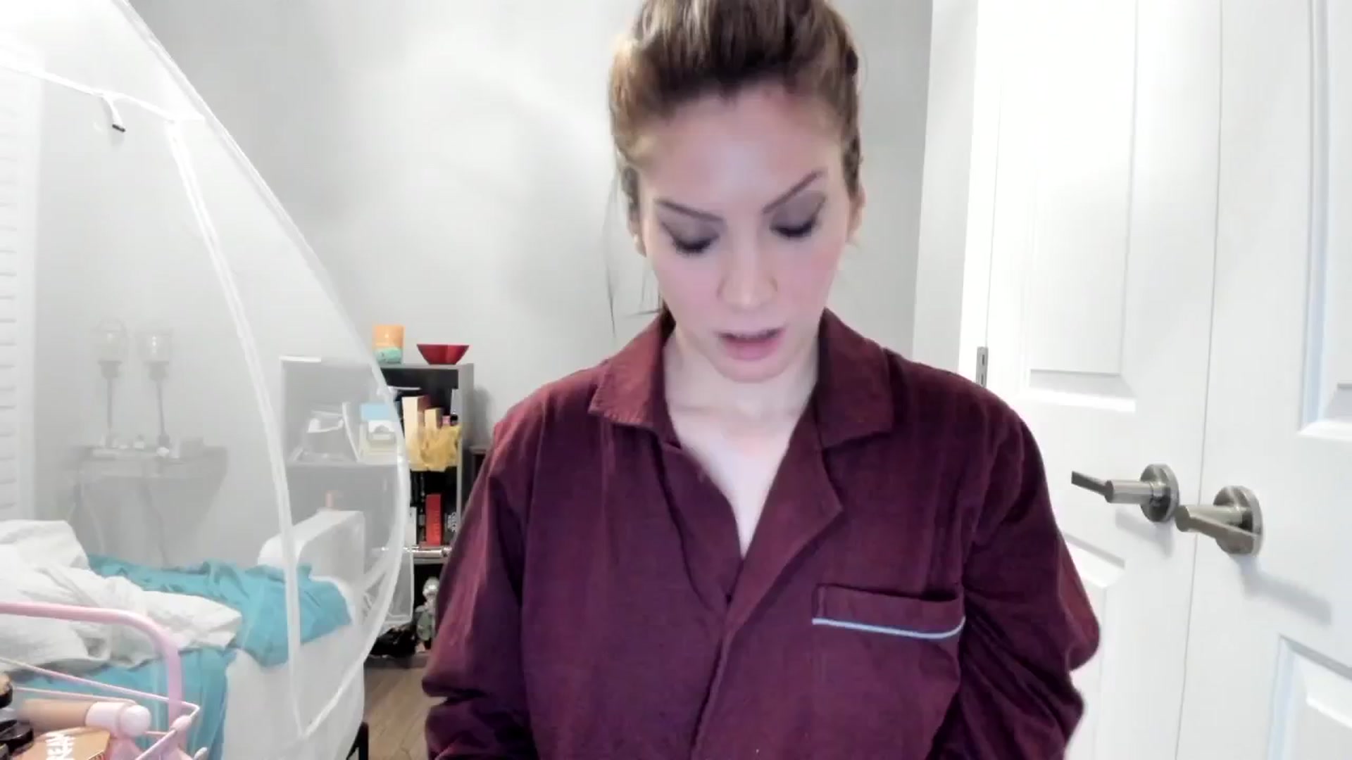 Gallery image thumbnail from Laurel's myfreecams stream on, 02/16/2025, 10:08 image 19 of 20