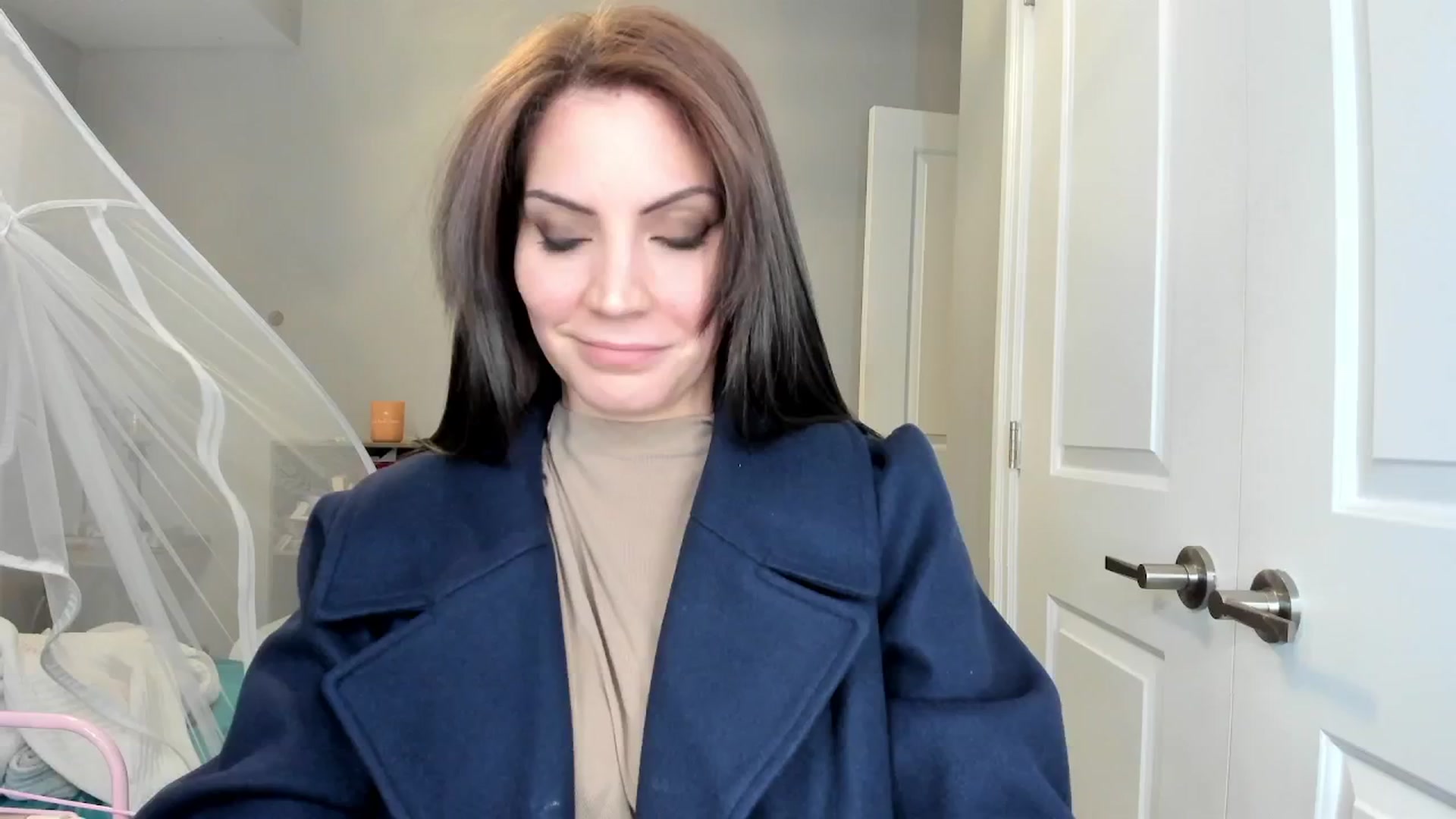 Gallery image thumbnail from Laurel's myfreecams stream on, 02/20/2025, 07:40 image 12 of 20