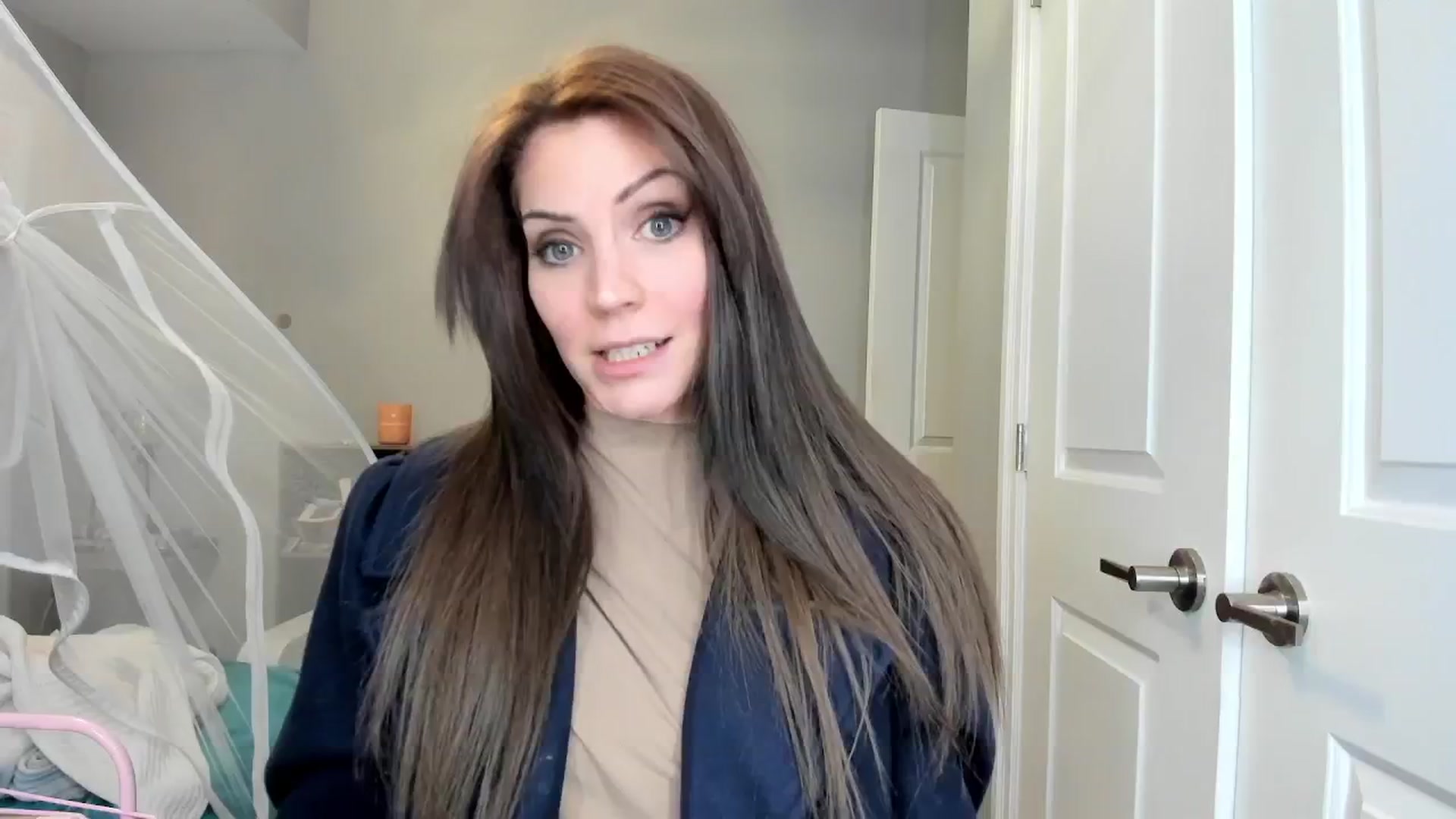Gallery image thumbnail from Laurel's myfreecams stream on, 02/20/2025, 07:40 image 6 of 20