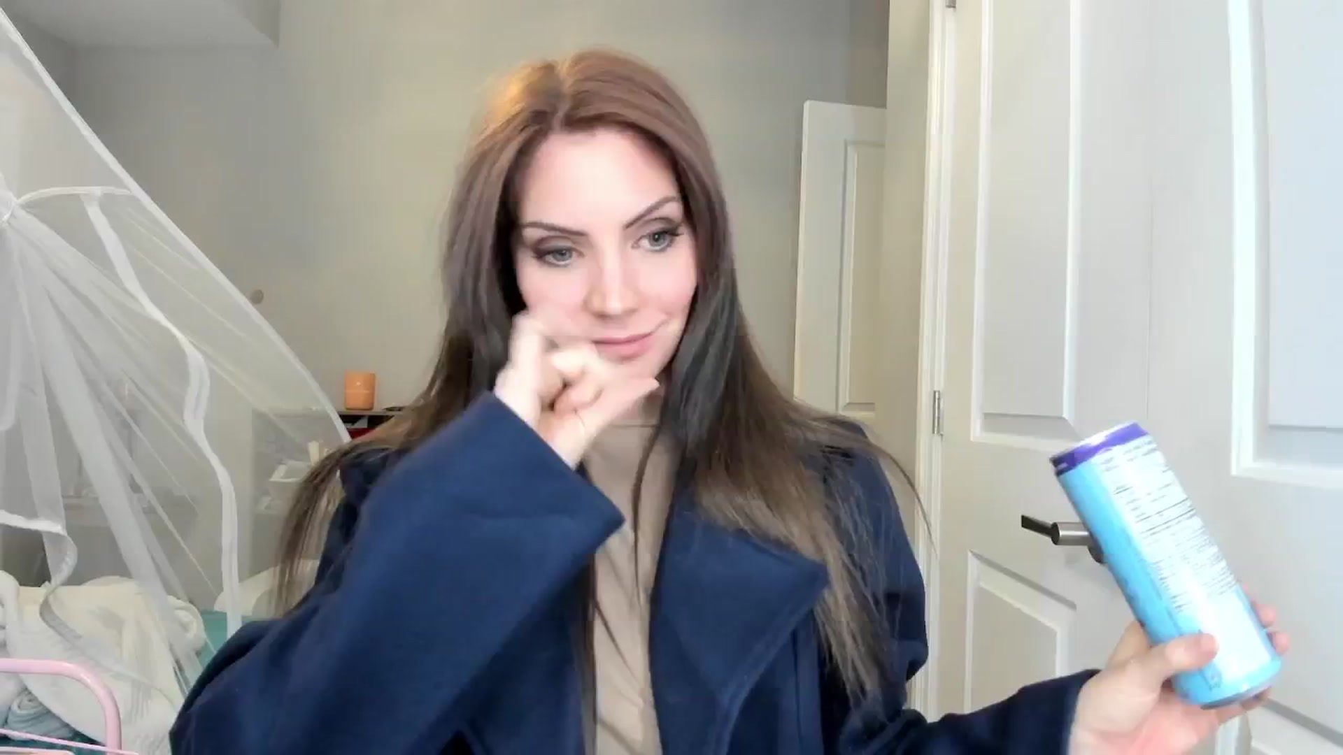 Gallery image thumbnail from Laurel's myfreecams stream on, 02/20/2025, 07:40 image 15 of 20