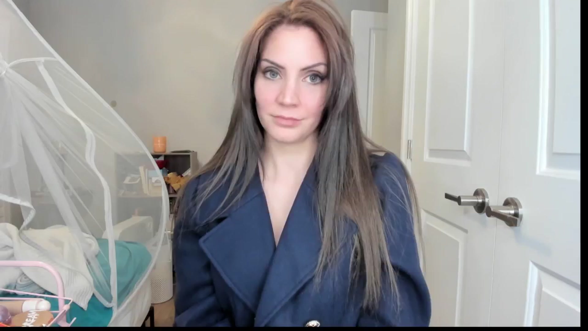 Gallery image thumbnail from Laurel's myfreecams stream on, 02/20/2025, 08:34 image 11 of 20
