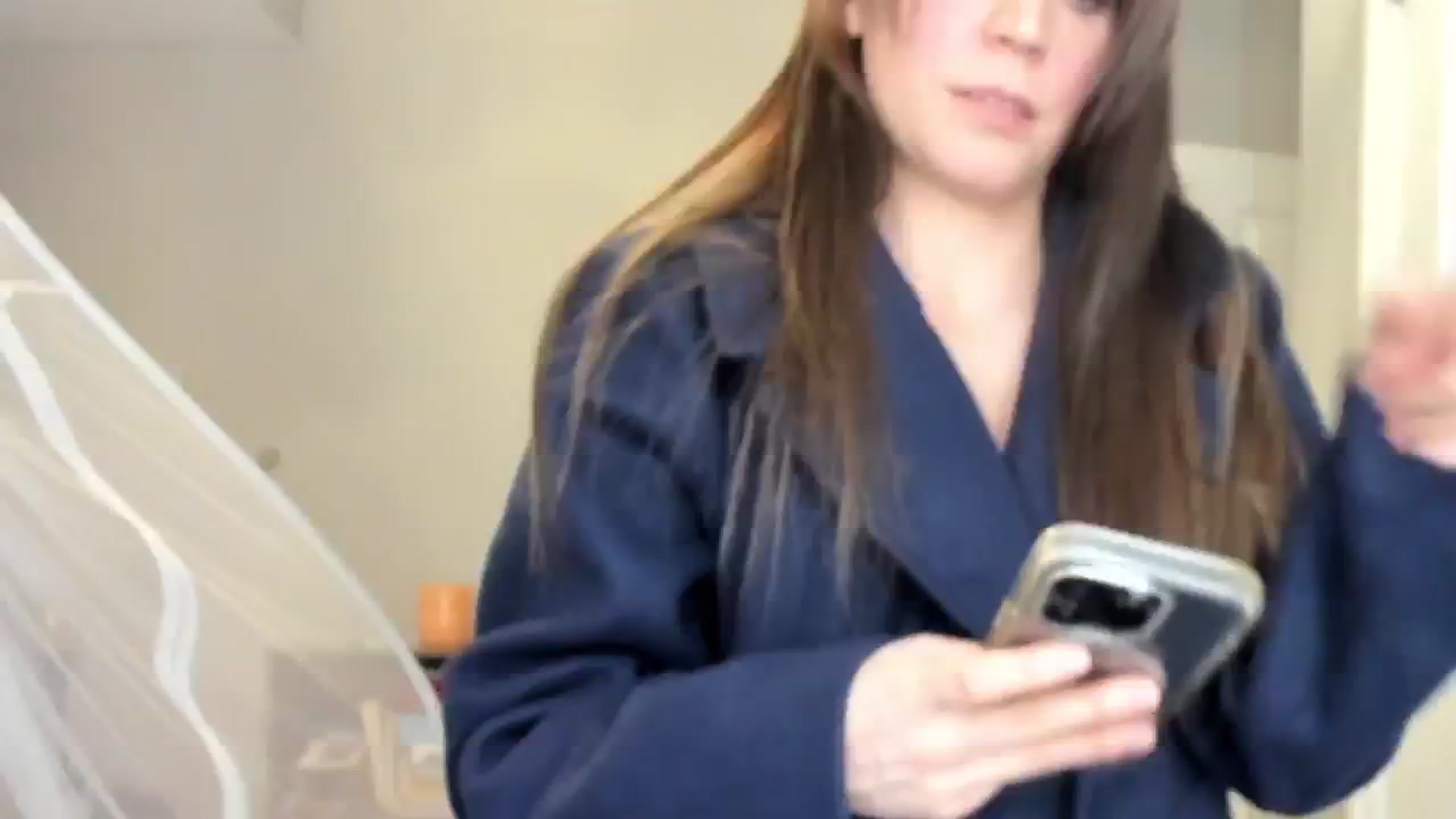 Gallery image thumbnail from Laurel's myfreecams stream on, 02/20/2025, 09:03 image 14 of 20
