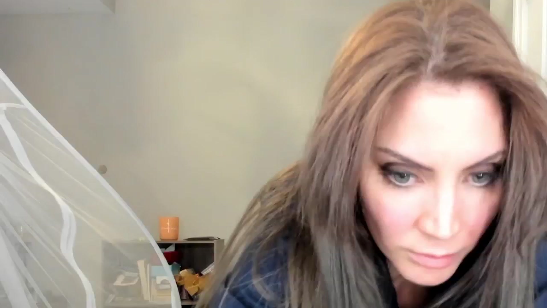 Gallery image thumbnail from Laurel's myfreecams stream on, 02/20/2025, 09:03 image 16 of 20