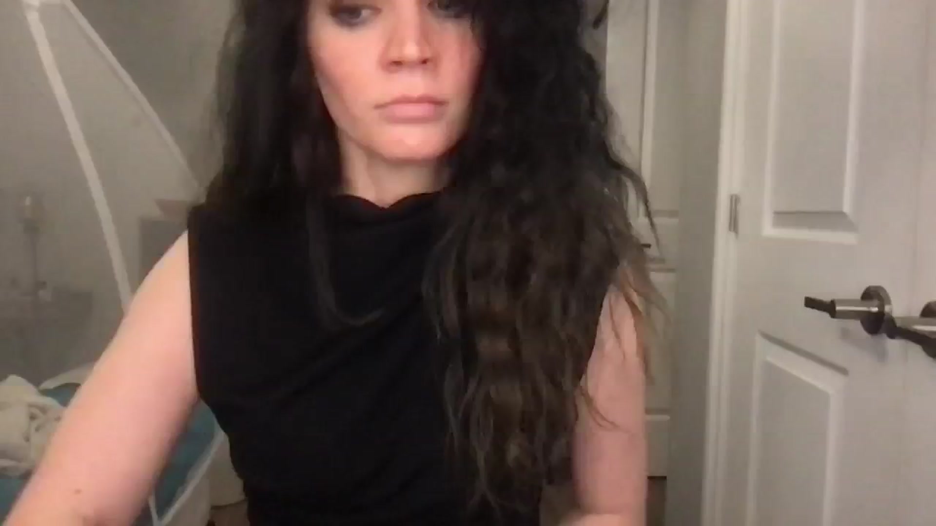 Gallery image thumbnail from Laurel's myfreecams stream on, 02/22/2025, 07:28 image 5 of 20