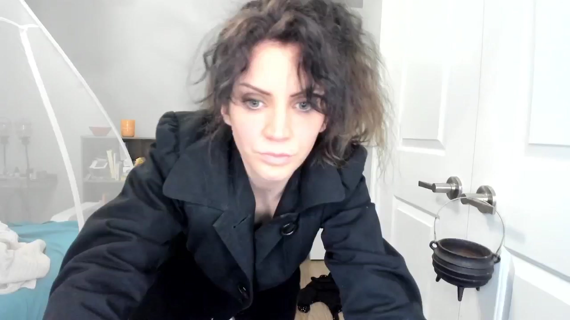 Gallery image thumbnail from Laurel's myfreecams stream on, 02/24/2025, 07:31 image 19 of 20