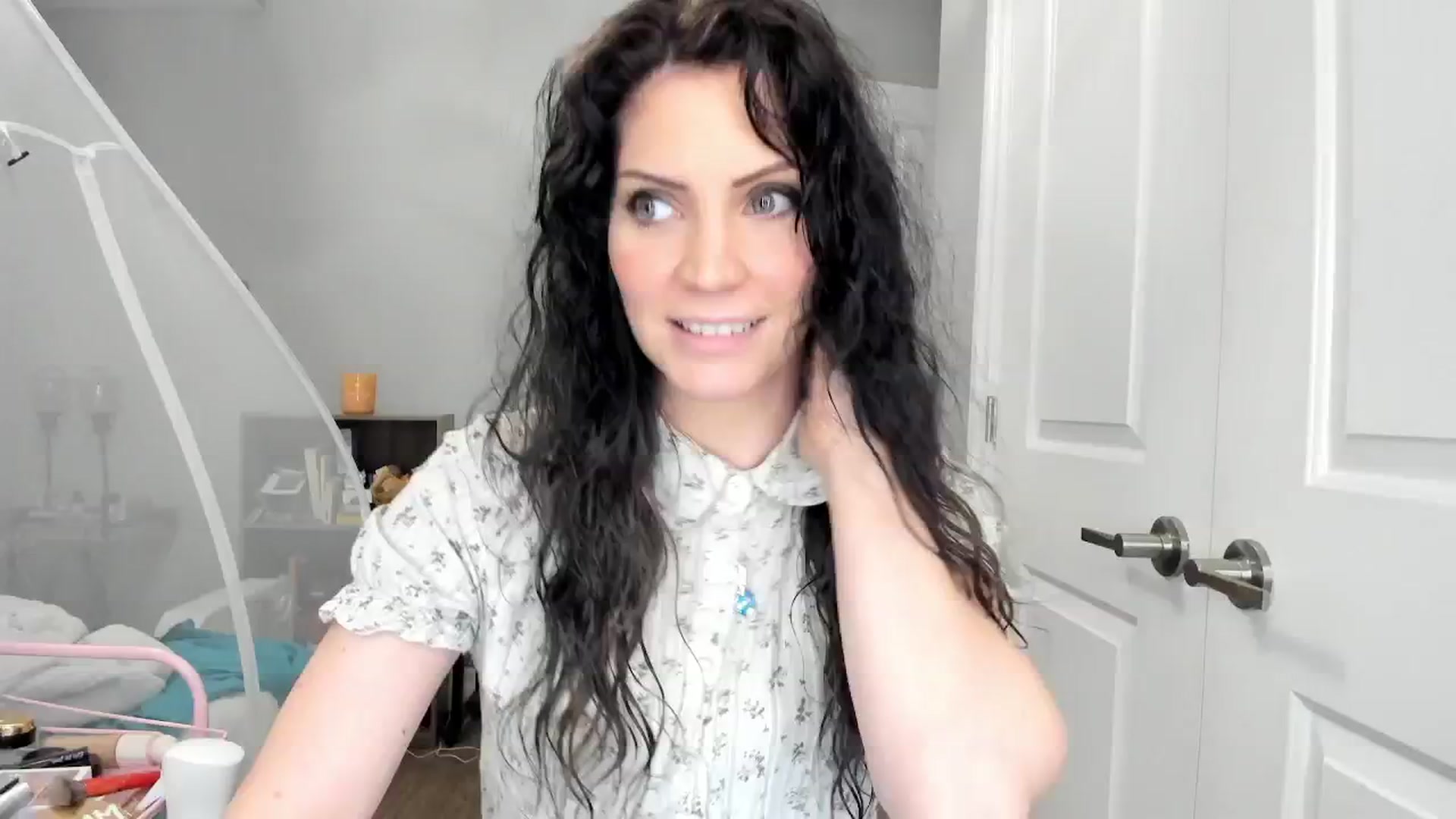 Gallery image thumbnail from Laurel's myfreecams stream on, 02/25/2025, 04:21 image 7 of 20