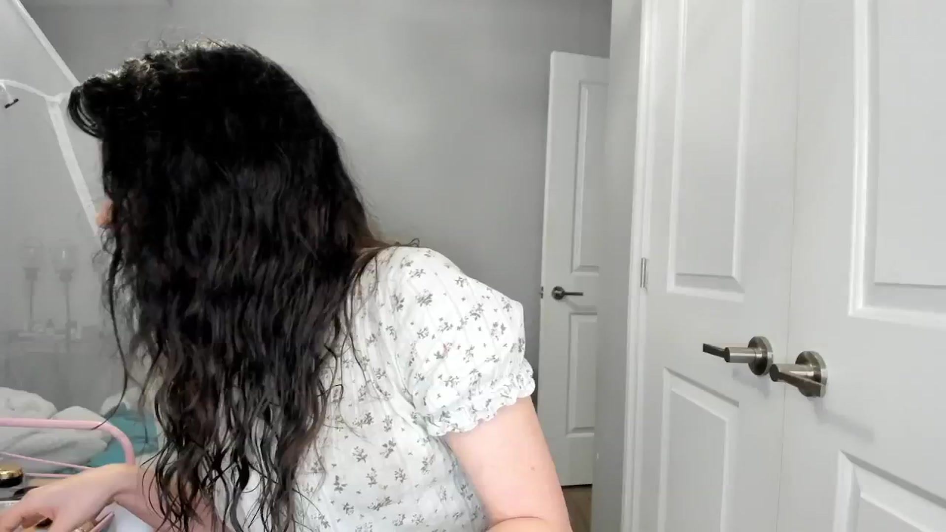 Gallery image thumbnail from Laurel's myfreecams stream on, 02/25/2025, 04:21 image 8 of 20