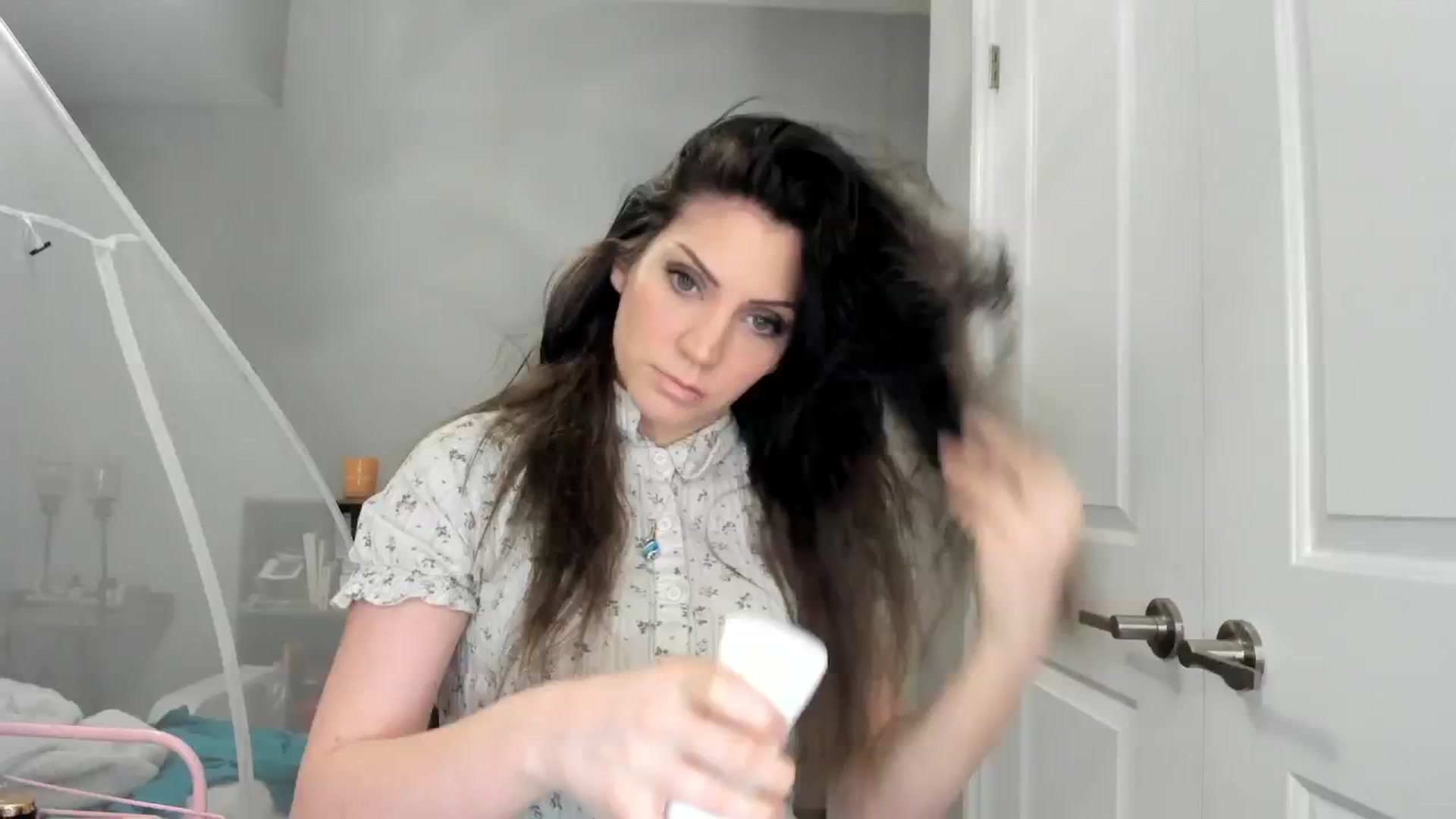 Gallery image thumbnail from Laurel's myfreecams stream on, 02/25/2025, 04:21 image 1 of 20