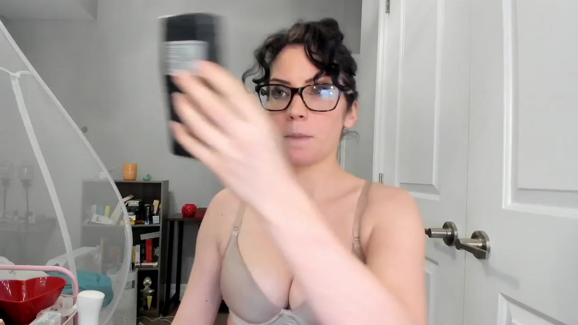Gallery image thumbnail from Laurel's myfreecams stream on, 02/25/2025, 08:29 image 3 of 20