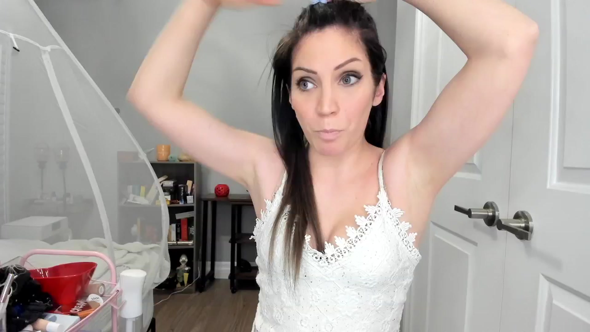 Gallery image thumbnail from Laurel's myfreecams stream on, 02/26/2025, 04:49 image 5 of 20