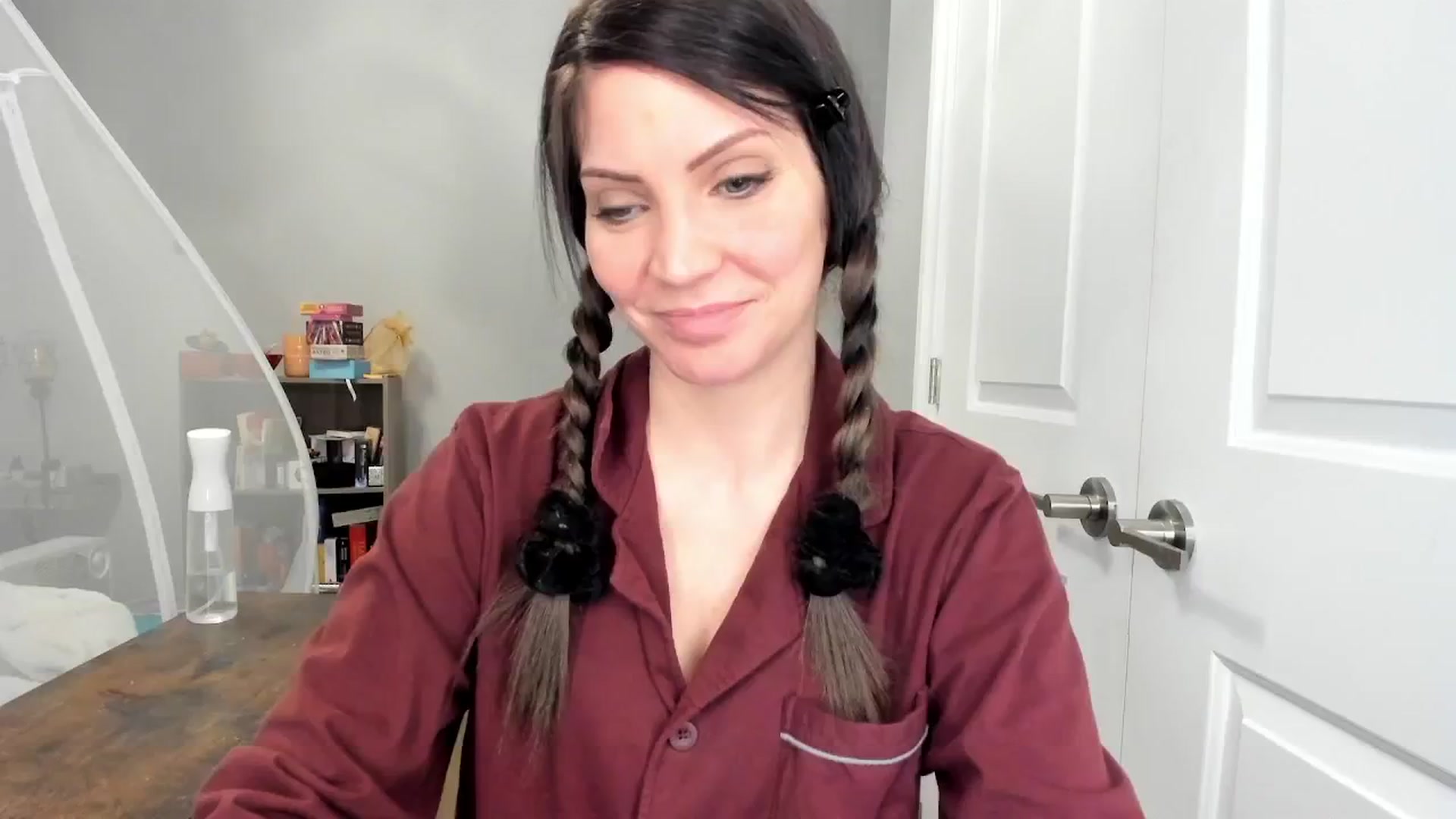 Gallery image thumbnail from Laurel's myfreecams stream on, 02/27/2025, 07:10 image 6 of 20