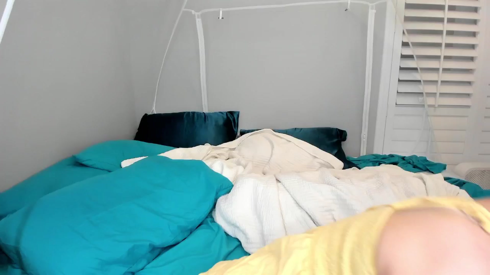 Gallery image thumbnail from Laurel's myfreecams stream on, 02/28/2025, 04:24 image 4 of 20