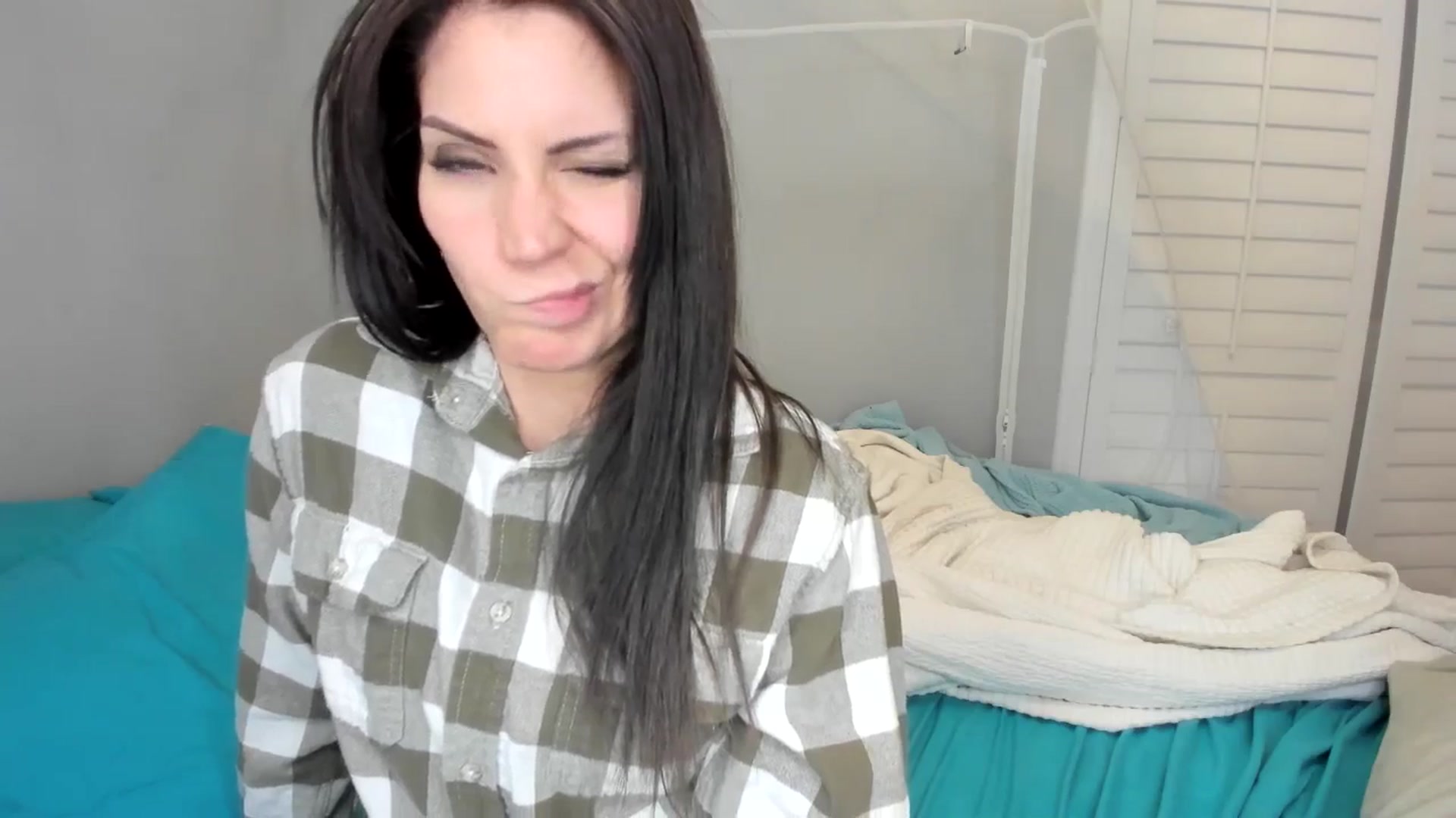 Gallery image thumbnail from Laurel's myfreecams stream on, 03/24/2025, 05:34 image 15 of 20