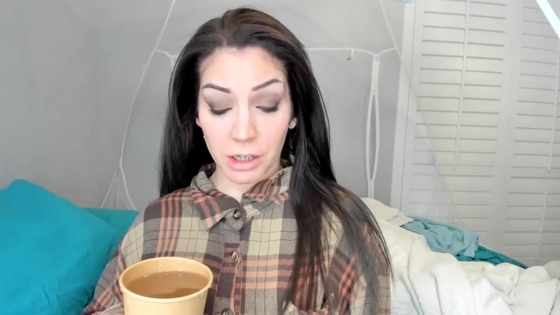 Gallery image thumbnail from Laurel's myfreecams stream on, 03/25/2025, 05:13 image 1 of 20