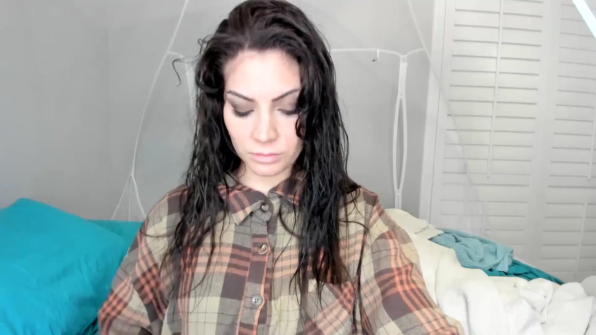 Gallery image thumbnail from Laurel's myfreecams stream on, 03/25/2025, 05:13 image 7 of 20