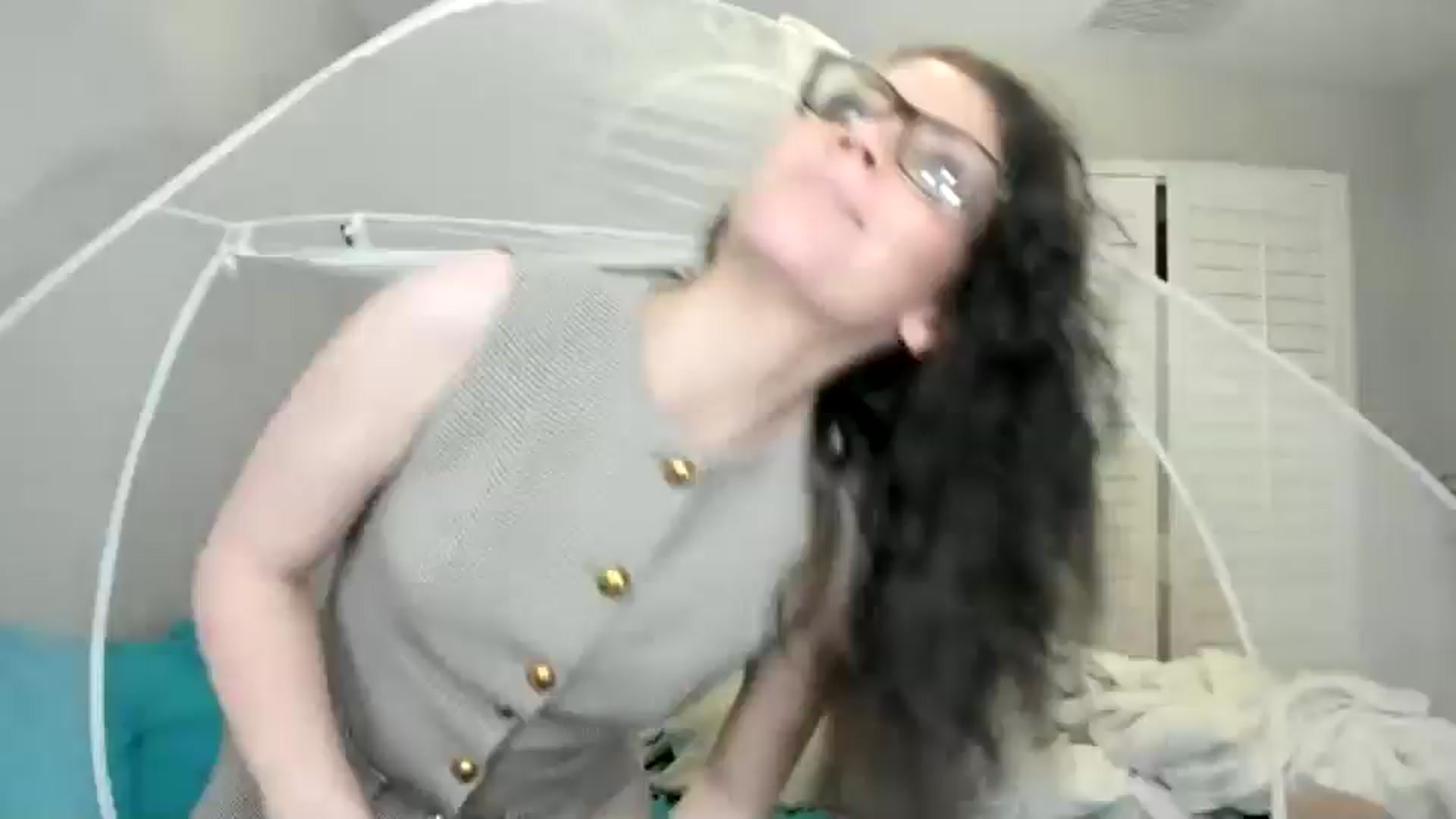 Gallery image thumbnail from Laurel's myfreecams stream on, 03/26/2025, 07:08 image 2 of 20