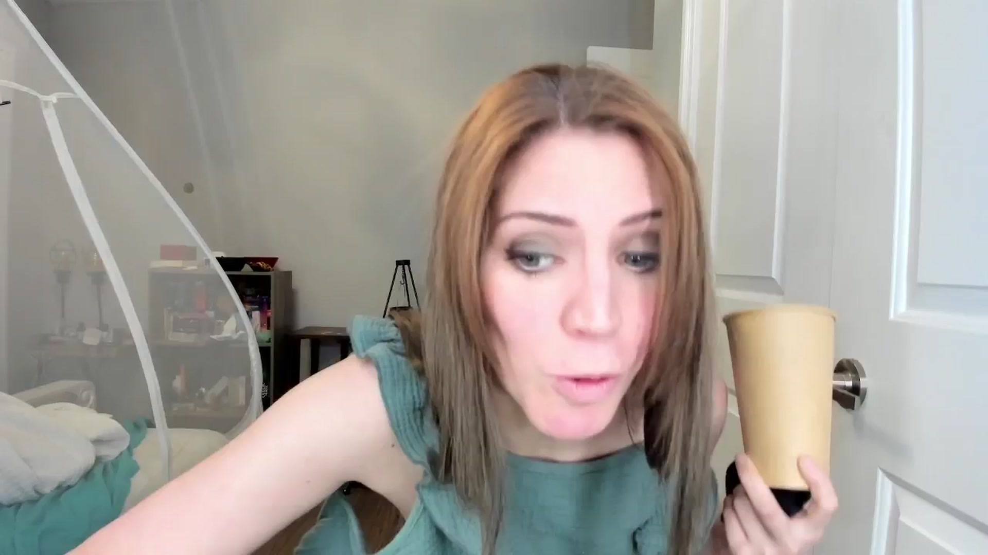 Gallery image thumbnail from Laurel's myfreecams stream on, 04/12/2025, 06:57 image 2 of 20