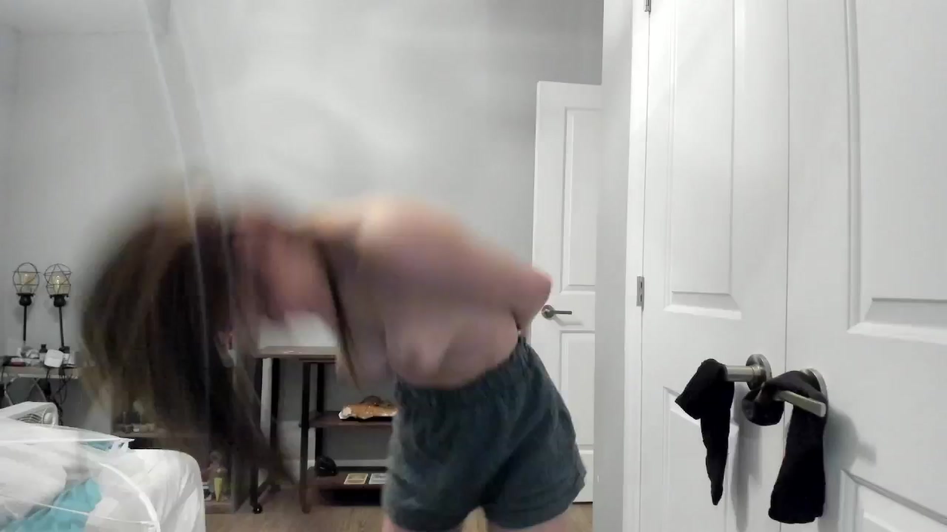 Gallery image thumbnail from Laurel's myfreecams stream on, 04/12/2025, 11:39 image 12 of 20