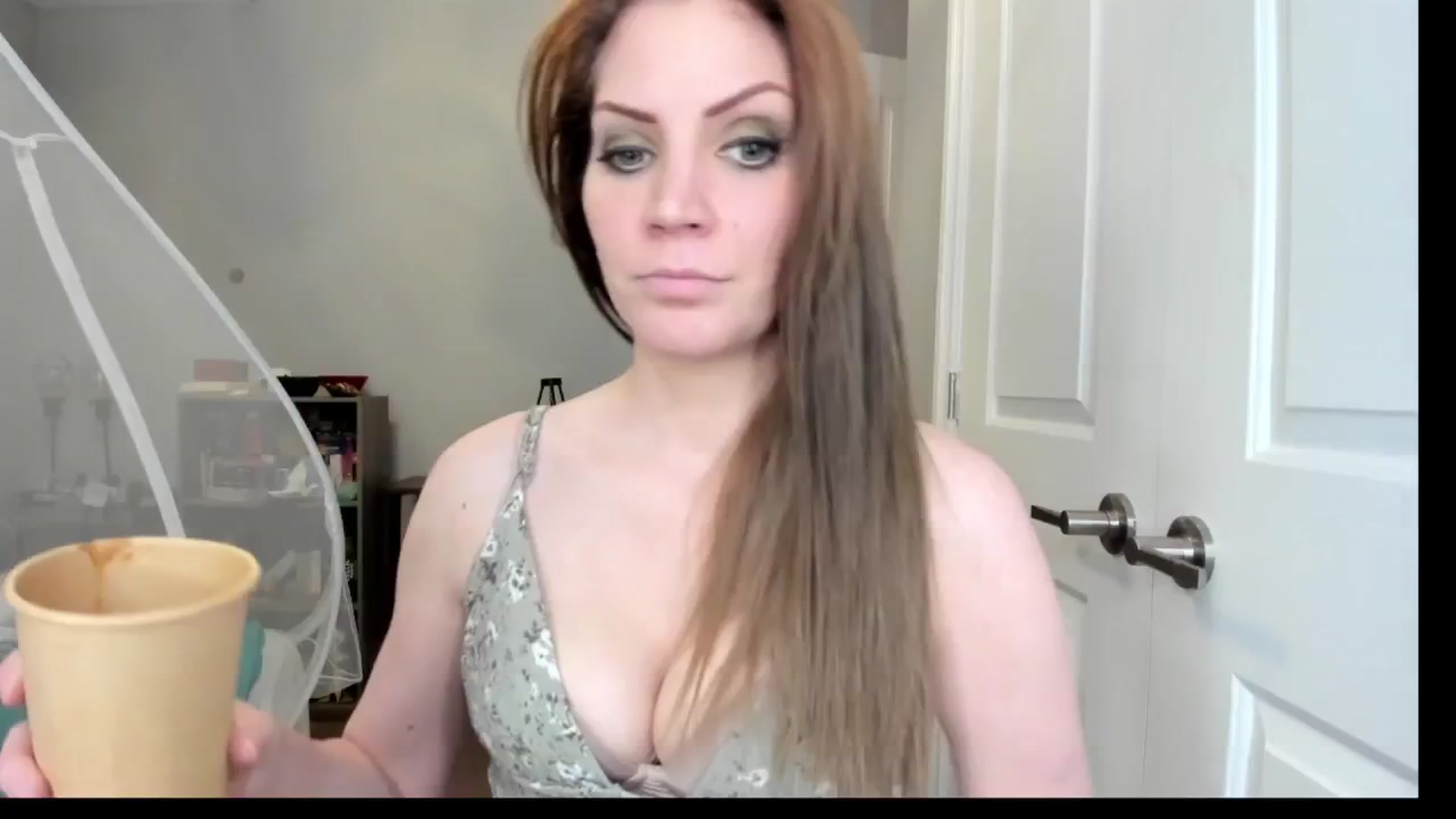 Gallery image thumbnail from Laurel's myfreecams stream on, 04/14/2025, 05:59 image 9 of 20